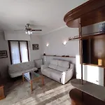 アパート Casa Nei Pini ヴァラッツェ