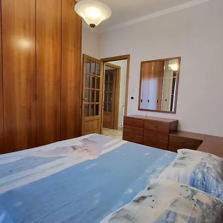Casa Nei Pini Apartment *